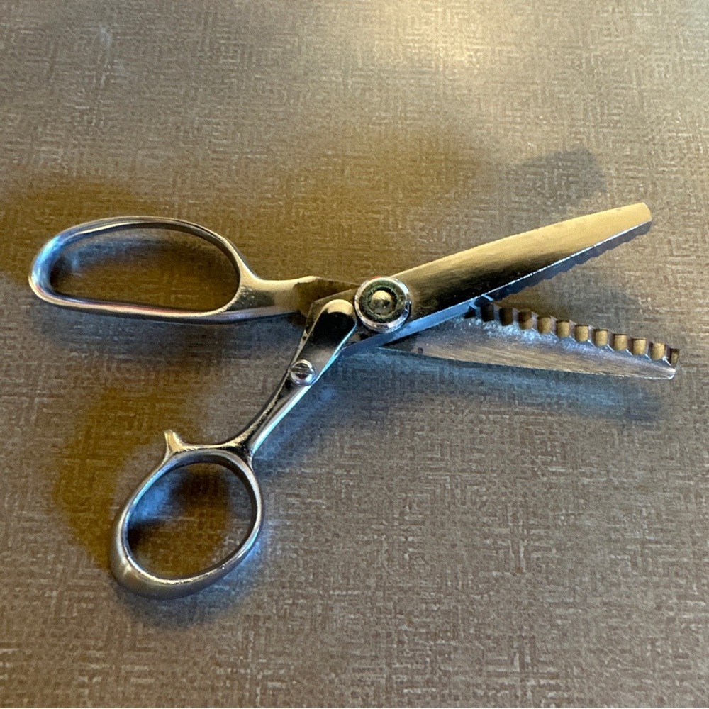 Vintage Primstyle Pinking Shears - Picture 8 of 8